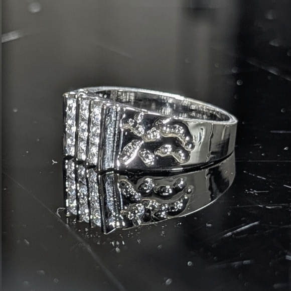 Vintage Other - Heavy 8.7g Sterling Silver Men’s Nugget Ring • AAA Machine-Cut "Fire" CZ • NOS